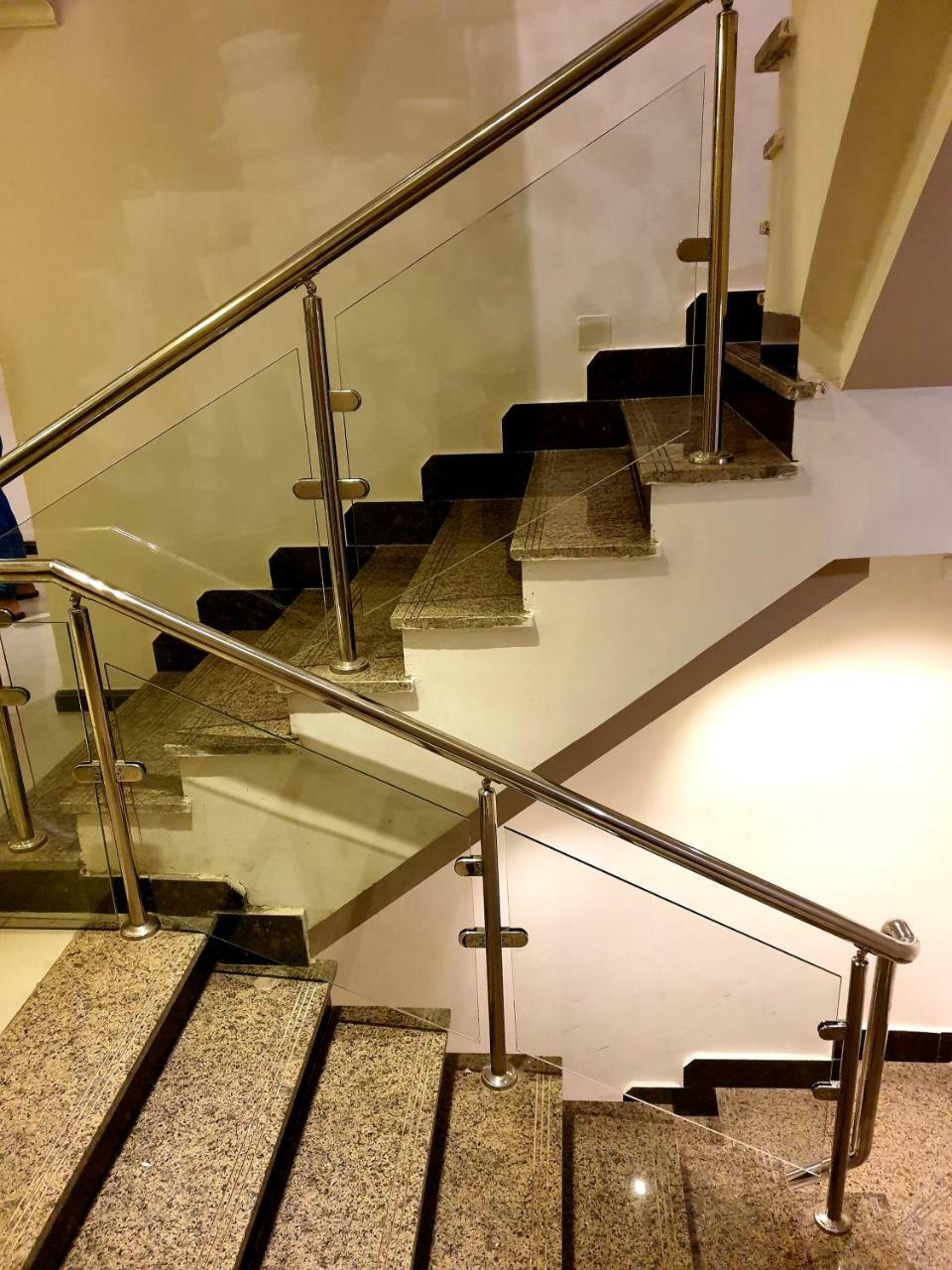 Nile Boutique At Nile Plaza Giza