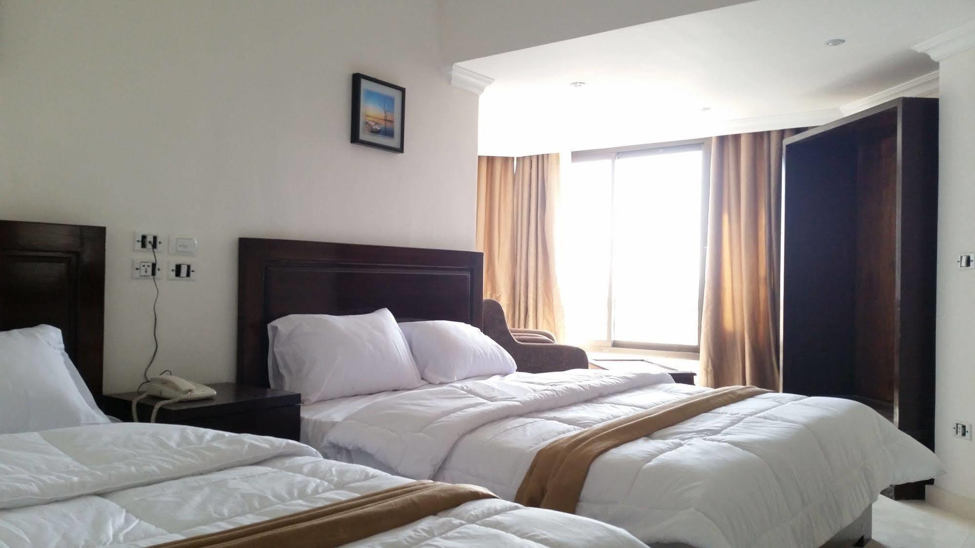 Hotel Nile Boutique At Nile Plaza Giza