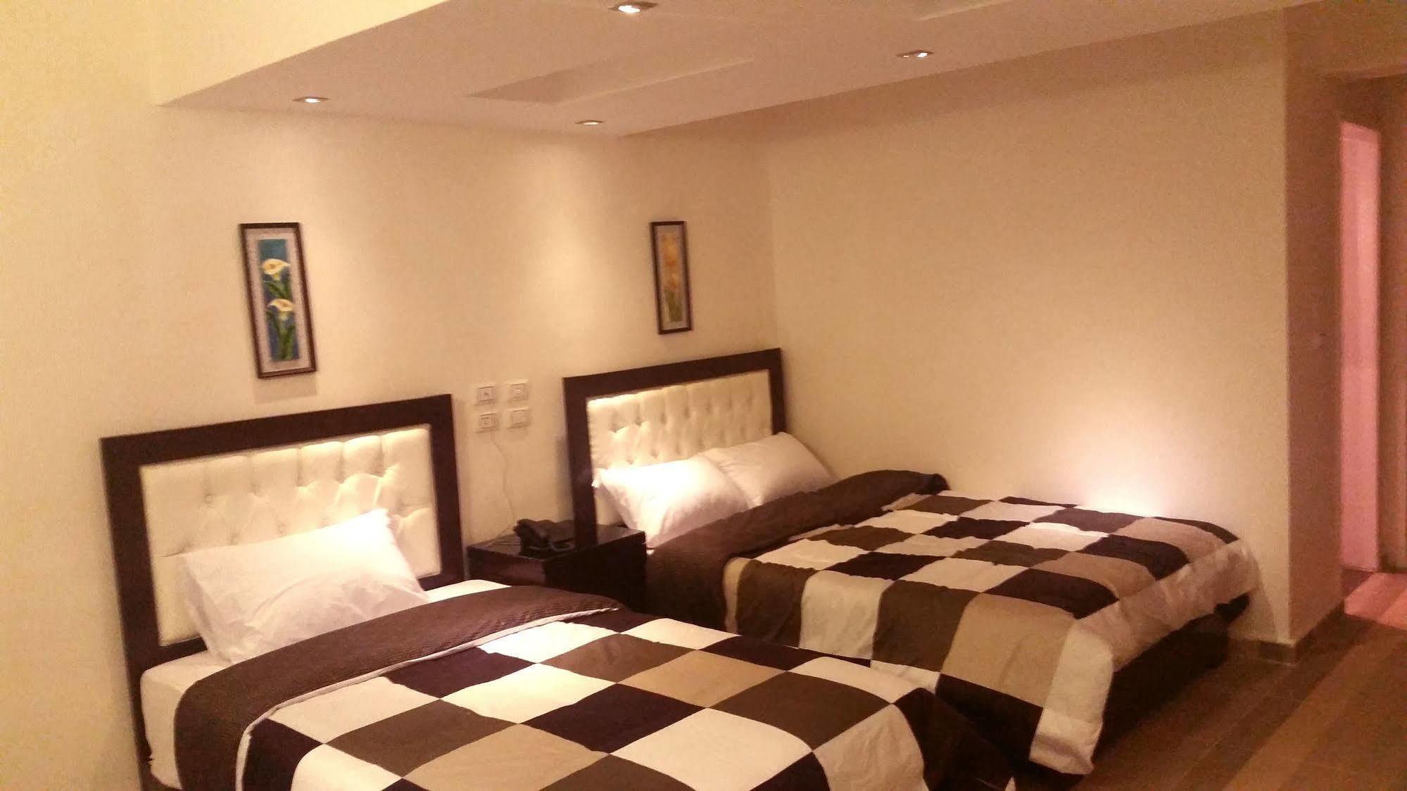 Nile Boutique At Nile Plaza Hotel 3*