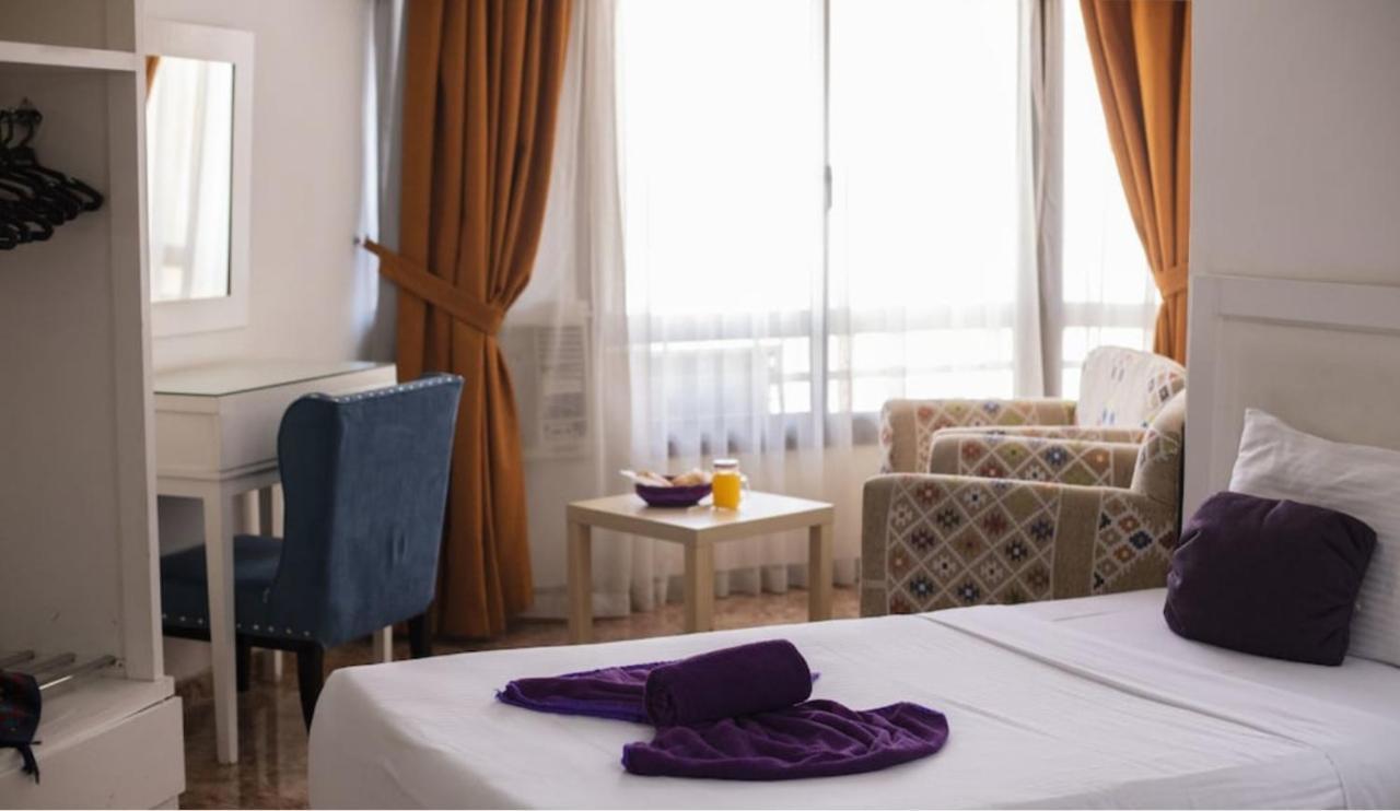 Nile Boutique At Nile Plaza Hotel